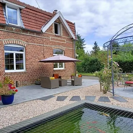 Pavillon Du Garde Chasse Сasa de vacaciones